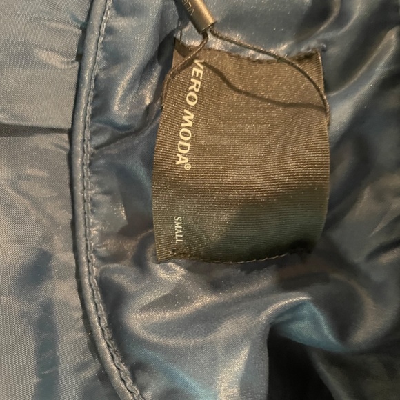 Vero Moda Hooded Windbreaker Dark Teal Small - Picture 4 of 5